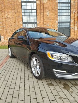 Volvo S60 2015r 2.0 T5 245KM AUTOMAT KEYLESS KAMERA CZUJNIKI - 4