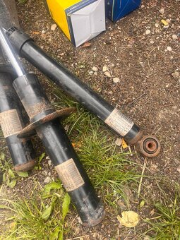 Sprzedam nowe przeguby i używane amortyzatory do Audi A5, 4 - 4