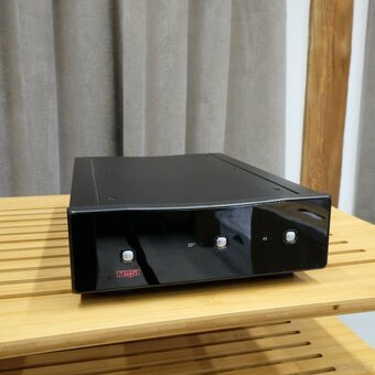 Rega RP10 + Apheta 2 MC cartridge - (Price: 1500 EUR) - 4