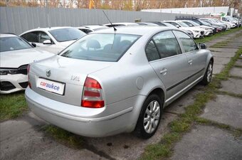 Škoda Superb 2,5 TDI, 2007, 336 tys. km - 4