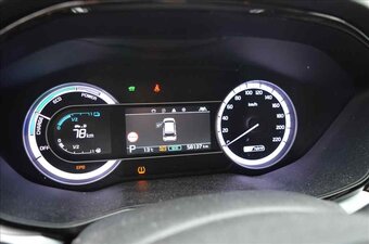Mercedes-Benz Klasa C 250 COMBI 4MATIC AT, 2016, 180 tys. km - 4