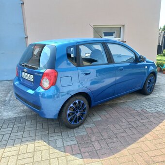 Sprzedam Chevrolet Aveo 1.2 86km 2008r - 4