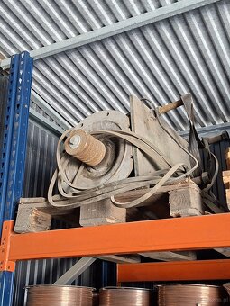 Silniki przemysłowe z kołami pasowymi - 4