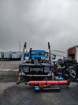 Volvo FL6 bramowiec bez zabudowy - 4