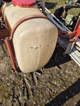 Opryskiwacz zawieszany Platz 300L - 4