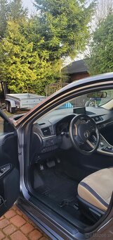 Lexus ct200h hybrid - 4