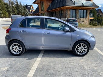 Toyota Yaris 1.0 2011r 67tys km klima - 4