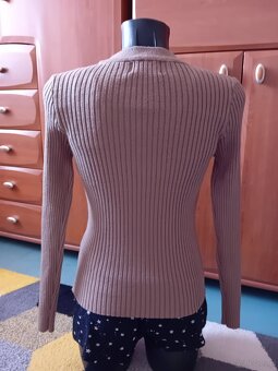 Bluzka sweterkowa z długim rękawem - 4