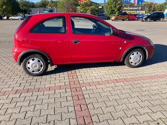 Opel Corsa 1.0 benzyna - 4