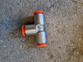 🔧Trójnik wtykowy „T” przelotowy – typ R5 - 4