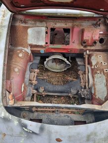 Volkswagen Ogórek, Rolls Royce, Mustang, Volvo, Triumph - 4