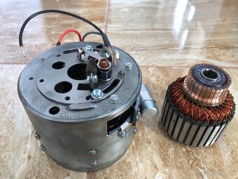 Jawa Kývačka, Panelka 250 – prądnica po regeneracji - 4