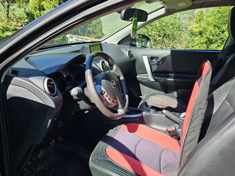 nissan qashqai 2.0 - 4