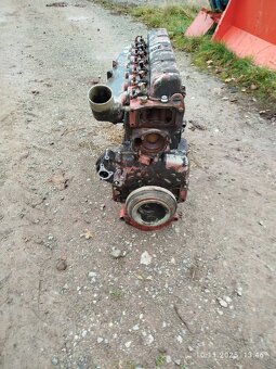 Silnik Zetor 12011 - 4