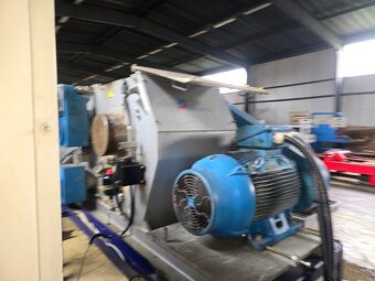 Rębak SG Strojirna  S 200×500-R3-4/55 – 55 kW - 4