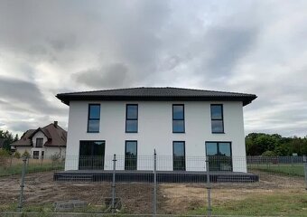 Nowoczesny dom w zabudowie bliźniaczej – osiedle Chmielnik - 4