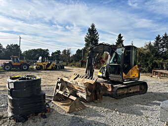 MECALAC 8 MCR, JCB 8065 8080 8085 85 Z VOLVO ECR 88, CAT 308 - 4