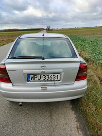 Opel Astra 2.0 DTI - 4