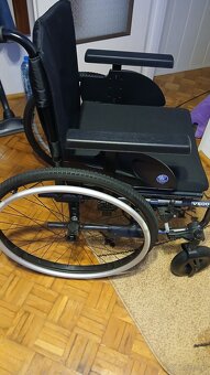 wózek inwalidzki Vermeiren V500 Active - 4