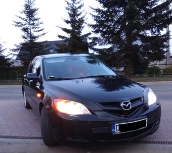 Honda Civic   2005 rok  1.4 benz - 4