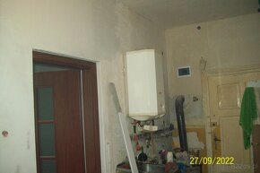 Mieszkanie do remontu 33m kw BOGUSZOW -GORCE -CENTRUM - 4