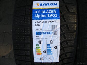 245/45R19 SAILUN Ice Blazer Alpine EV01 - 4