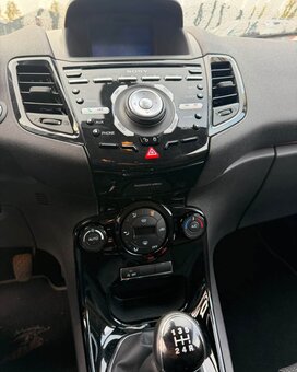 Ford Fiesta 1.5d - 4