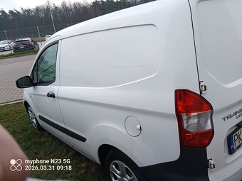 Ford Transit Courier - 4