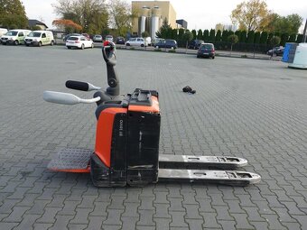 Wózek paletowy elektryczny Toyota LPE200 (BT Levio) - 4