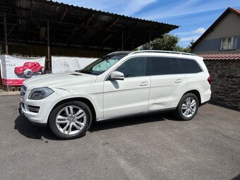 Mercedes-Benz GL 350 BlueTEC 4MATIC - 4