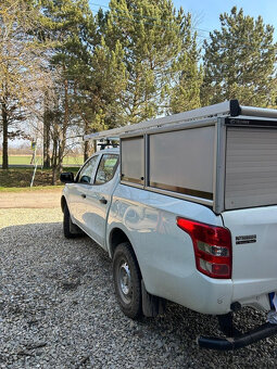 Sprzedam hardtop - specjalne nadwozie do Mitsubishi L200. - 4