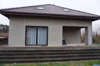 Udział 1/2 w nieruchomości zab. domem 187,51m2 - 4