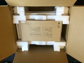 Accuphase E-270 - (Price: 2000 EUR) - 4