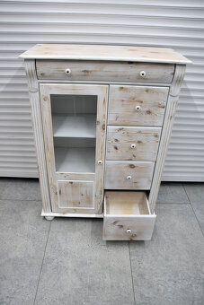 komoda z drewna sosnowego - jak nowa - 4