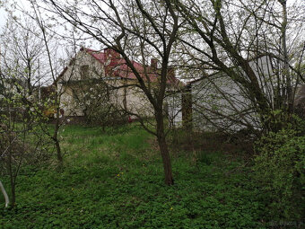 Sprzedam dom jednorodzinny w Ćmielowie - 4