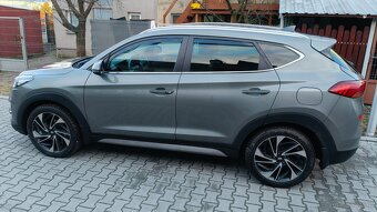 Hyundai Tucson 1.6 CRDi Super wyposażenia Polski Salon - 4