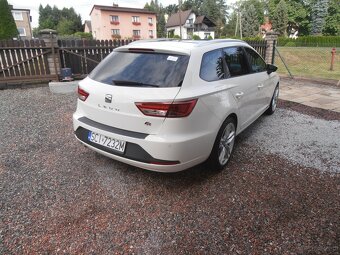 Leon III 1.4 FR PANORAMA NAVI LED - 4