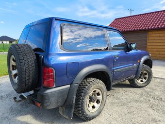 Nissan Patrol Y61 - 4