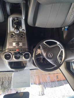 Opel Antara - 4