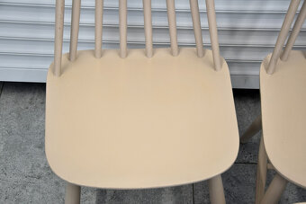 krzesła 4 sztuki w dobrym stanie - 4