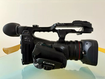 Profesjonalna kamera wideo Canon XF705 4K XF705 - 4