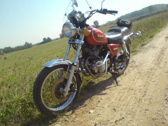 Suzuki gn 250 - 4