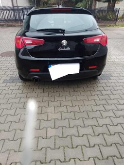 Sprzedam samochód osobowy - 4