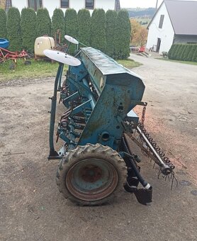 Siewnik zbożowy Poznaniak na docisku 3m - 4