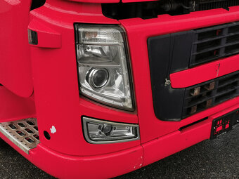 Sprzedaję ciągnik siodłowy VOLVO FH13 420 42T EEV. - 4