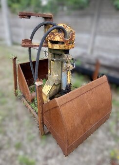 Chwytak dwuszczękowy / łyżka chwytakowa hydrauliczna do kopa - 4