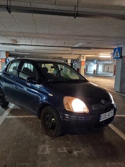 Sprzedam niezawodną i praktyczną Toyotę Yaris - 4