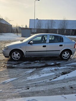 Sprzedam samochód osobowy marki opel astra - 4