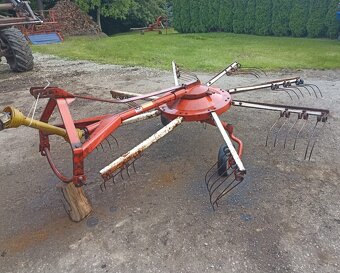 Zgrabiarka karuzelowa Deutz-Fahr 80D - 4