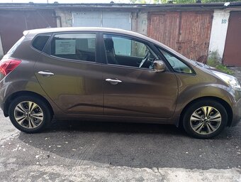 Venga - minivan - 4